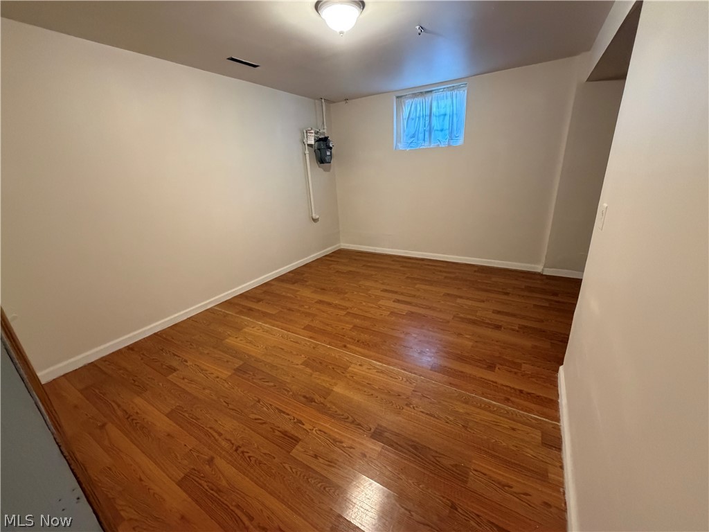 1599 Herkender Avenue Property Photo 8