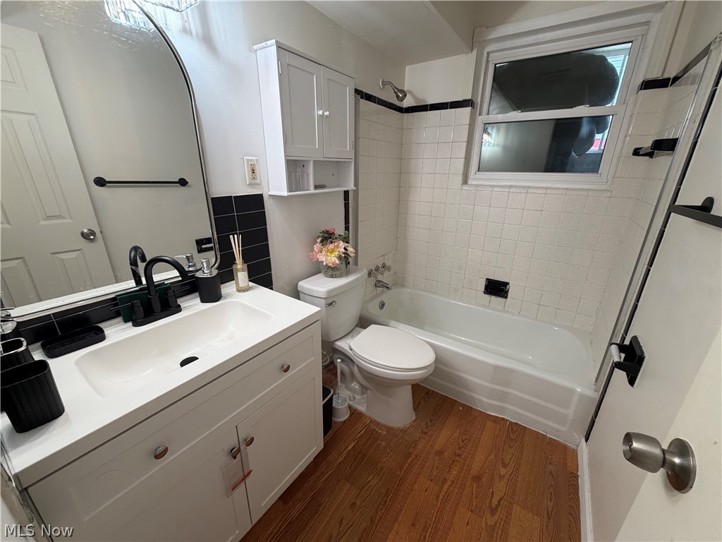 1599 Herkender Avenue Property Photo 10