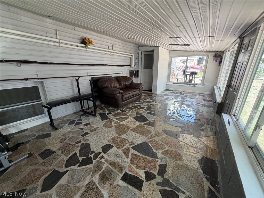 1599 Herkender Avenue Property Photo 13