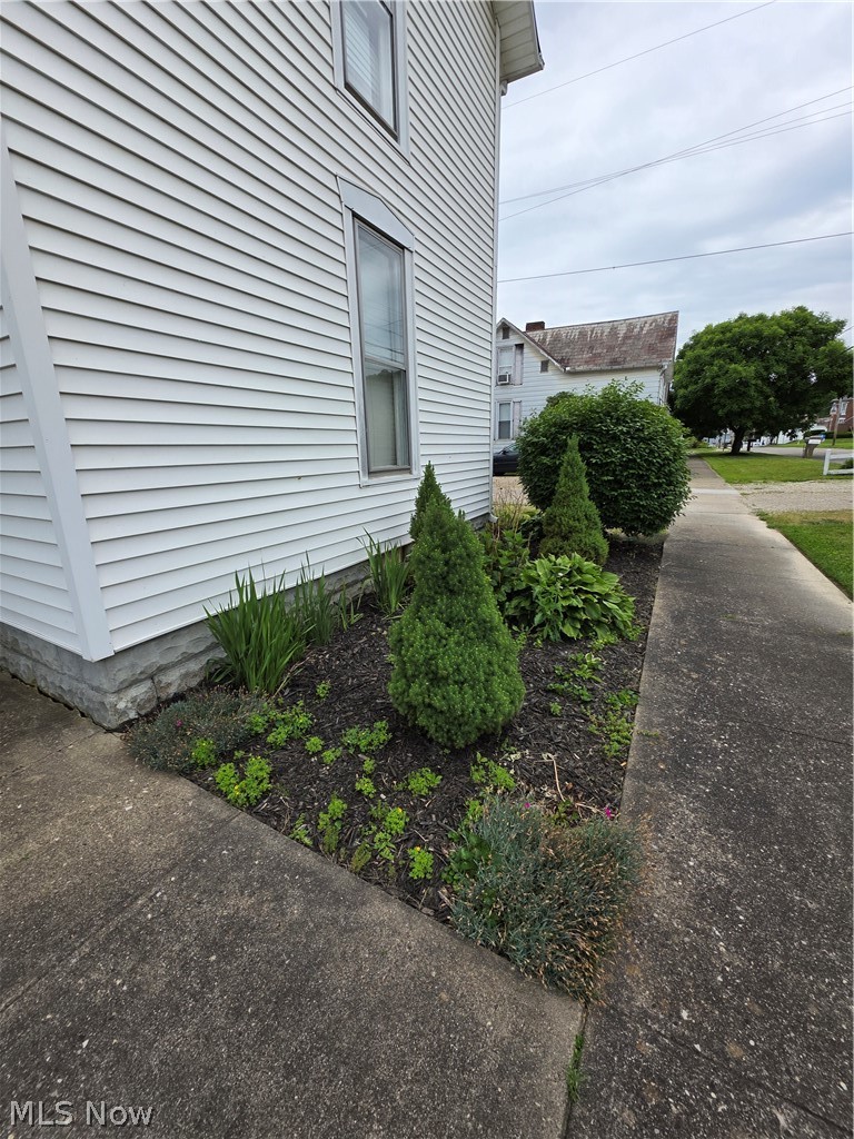 922 N Main Street Property Photo 11