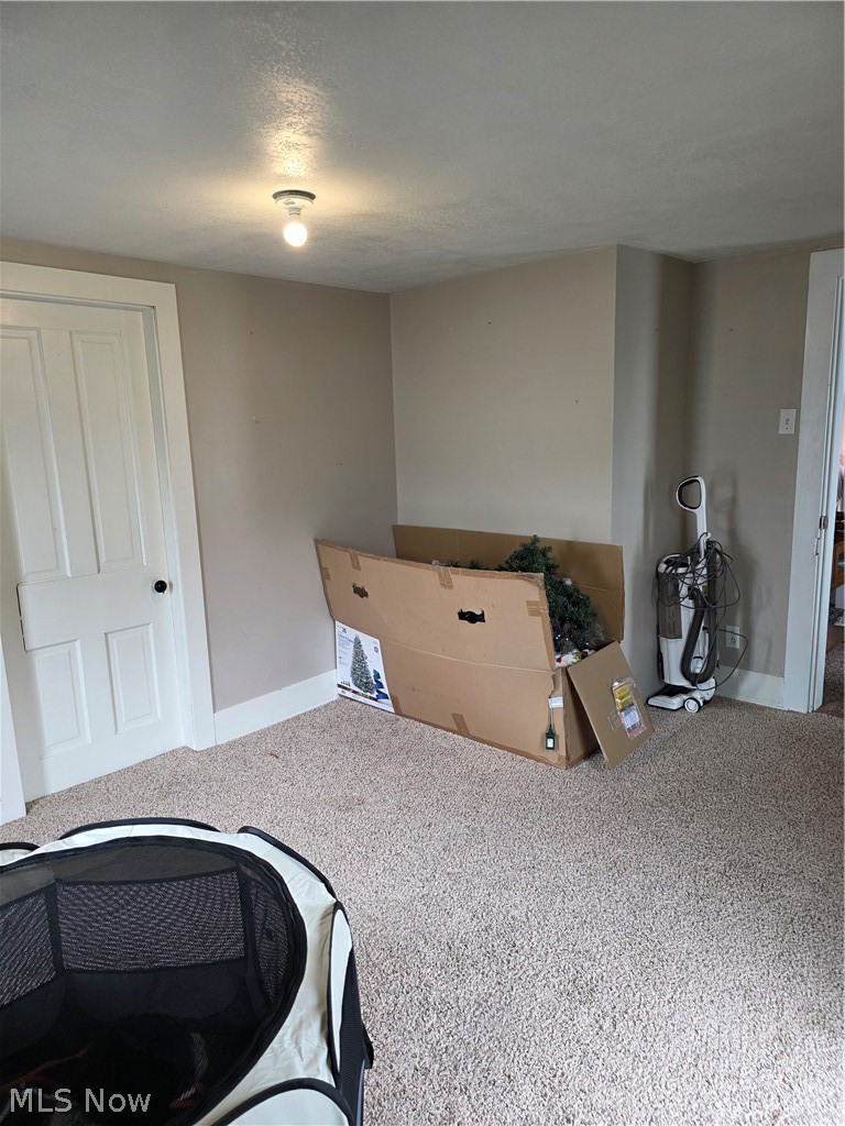 922 N Main Street Property Photo 16