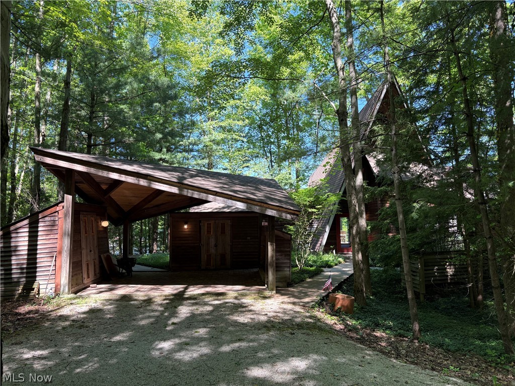 2325 Plum Point Property Photo 1