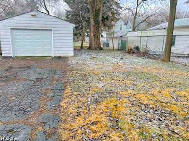 1010 Big Falls Avenue Property Photo 3