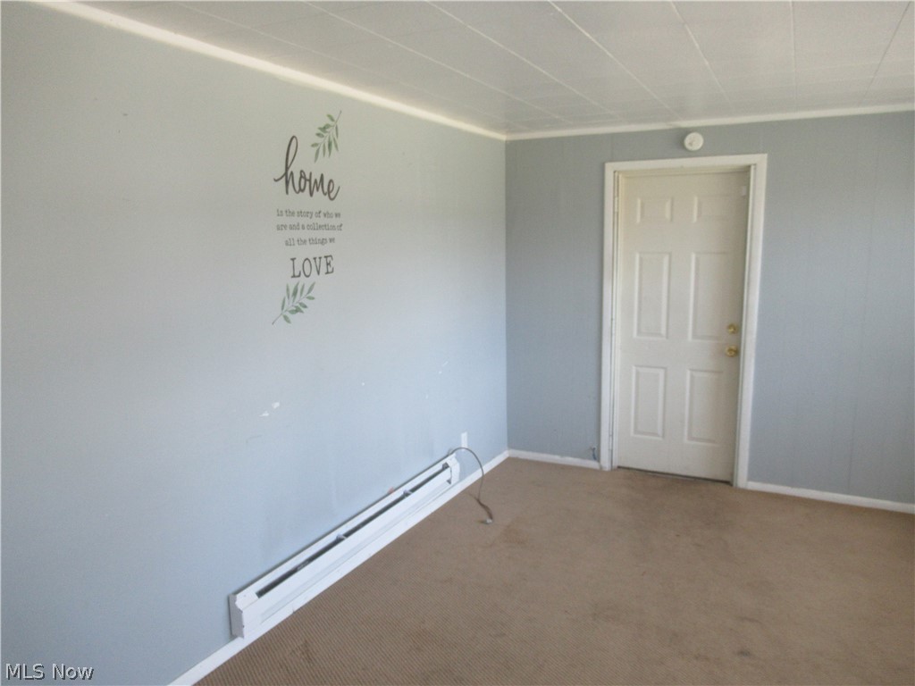 6033 Randy Road Property Photo 4