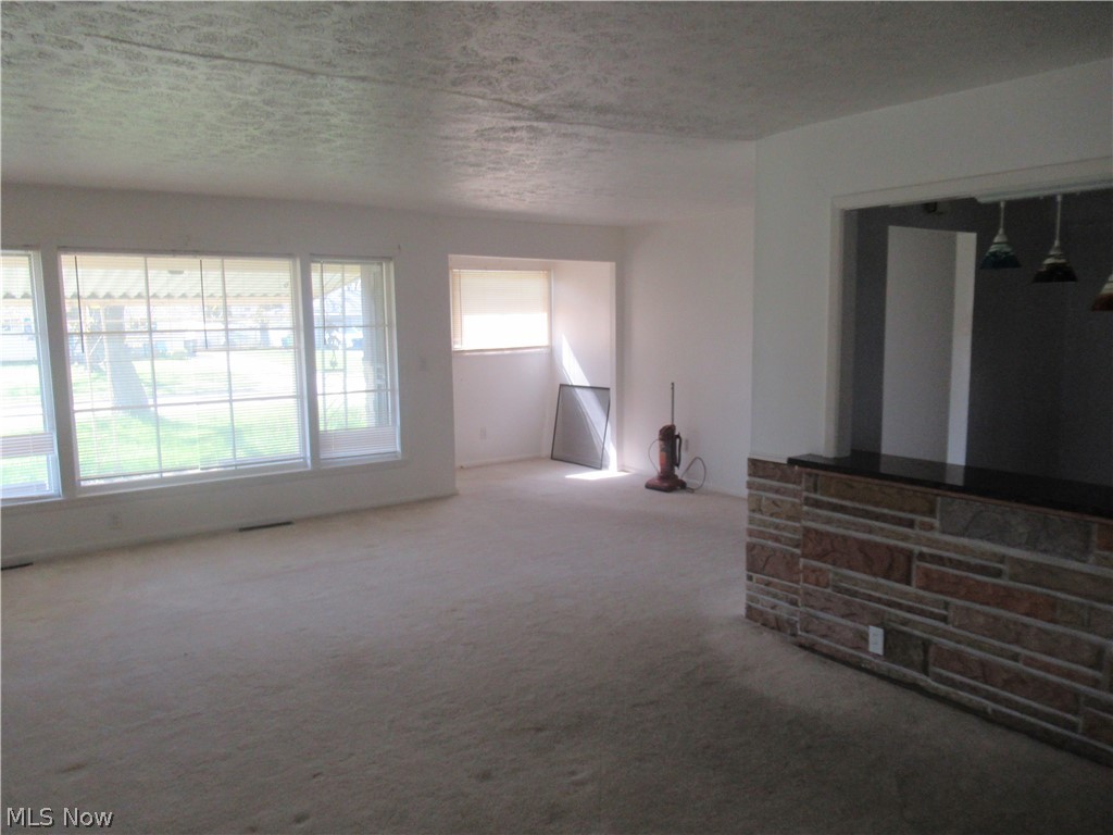 6033 Randy Road Property Photo 7