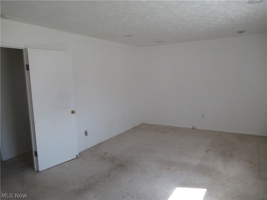 6033 Randy Road Property Photo 12