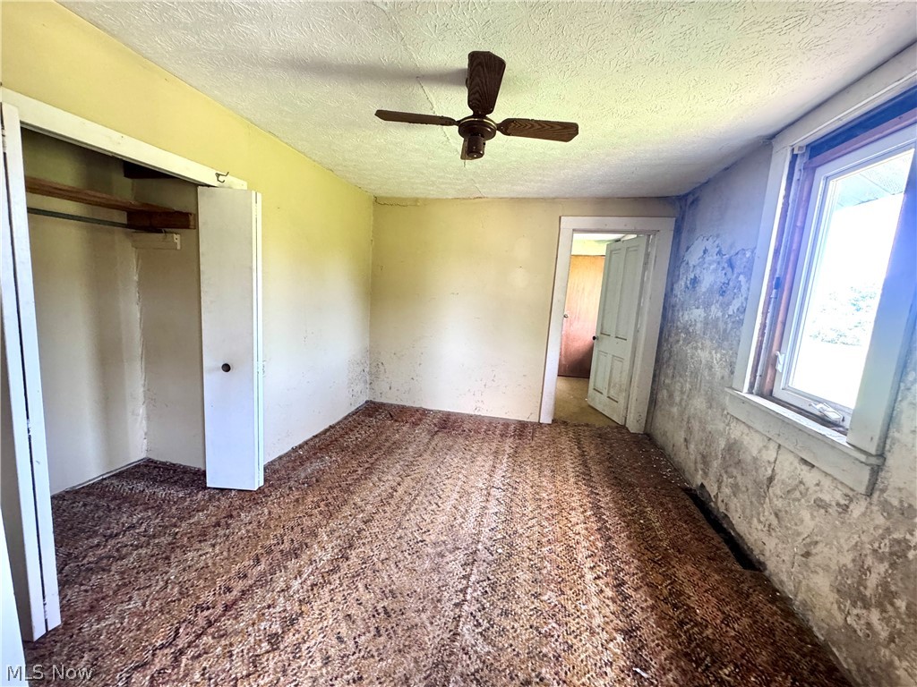 887-889 Colony Drive Property Photo 26
