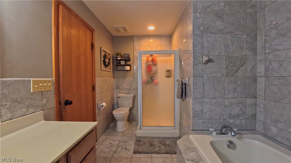 1751 Squaw Creek Drive Property Photo 28