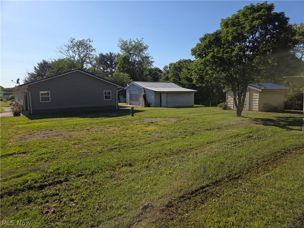 4965 Mellow Lane Property Photo 3