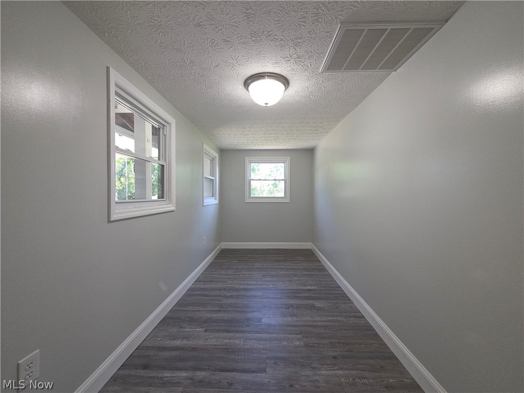 4965 Mellow Lane Property Photo 11