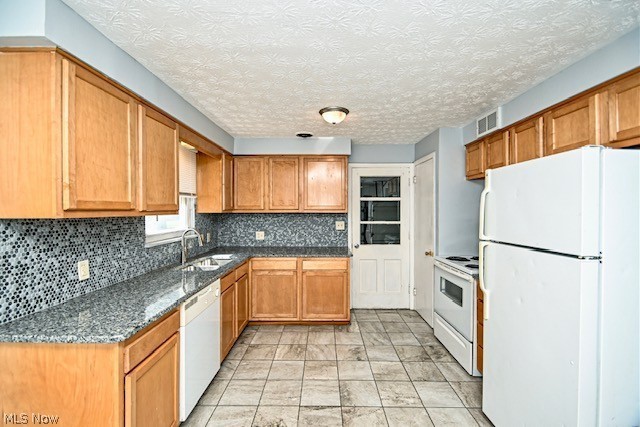 5011 W Boulevard Nw Property Photo 11