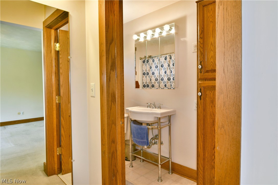 55 E South Range Road Property Photo 29