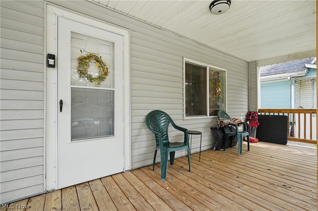 811 E Crosier Street Property Photo 24