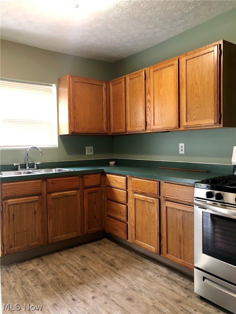 811 E Crosier Street Property Photo 26