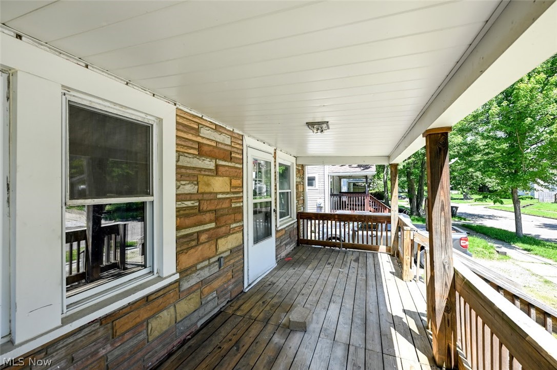 980 Neptune Avenue Property Photo 7