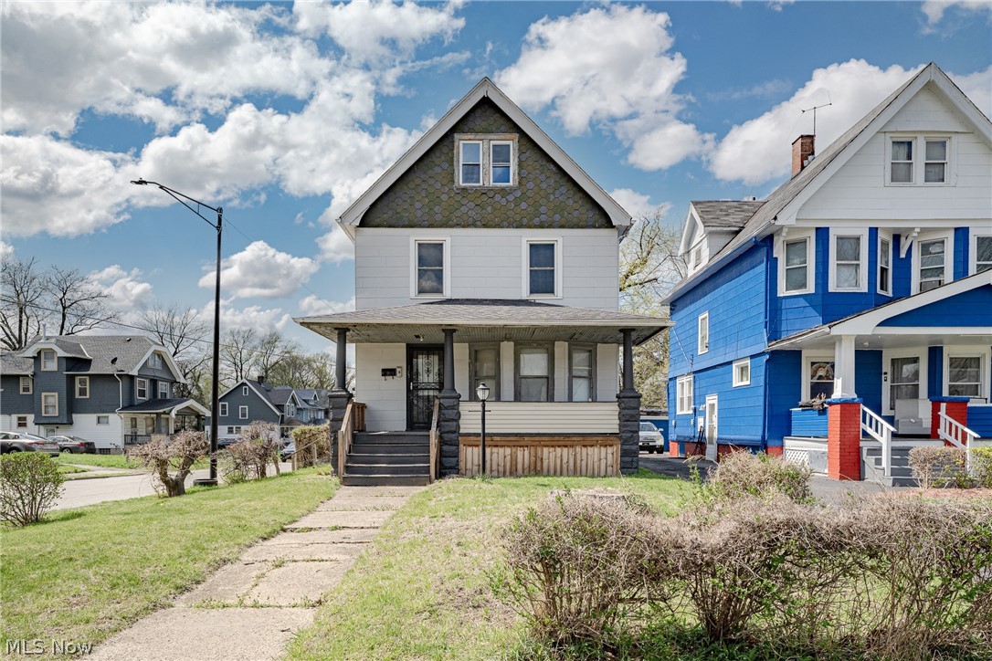 1484 E 135th Street Property Photo 1