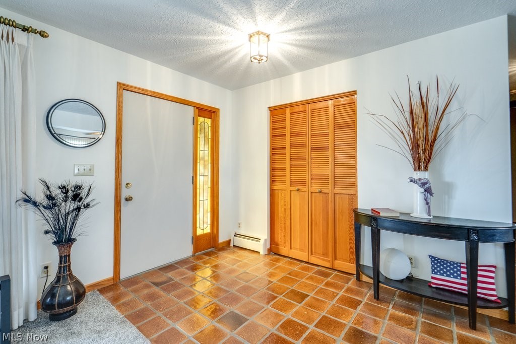 317 E Linwood Avenue Property Photo 3
