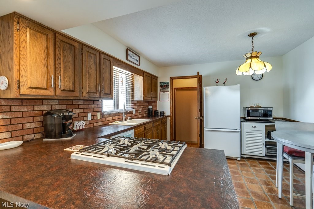 317 E Linwood Avenue Property Photo 18