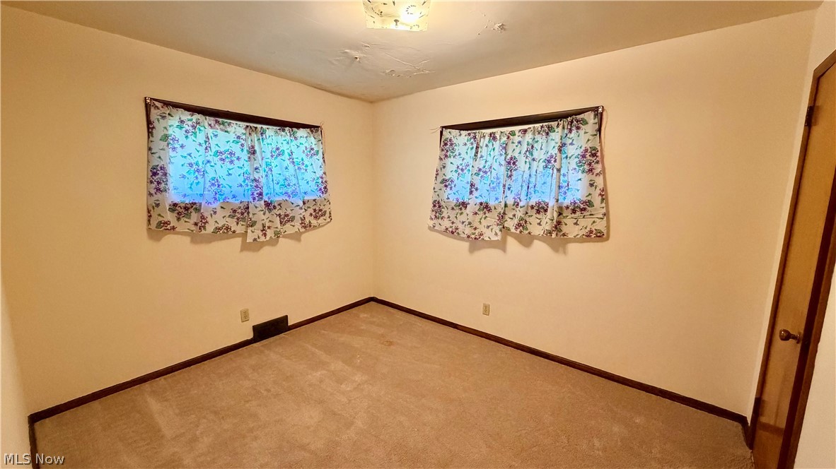 1101 Fess Avenue Property Photo 7