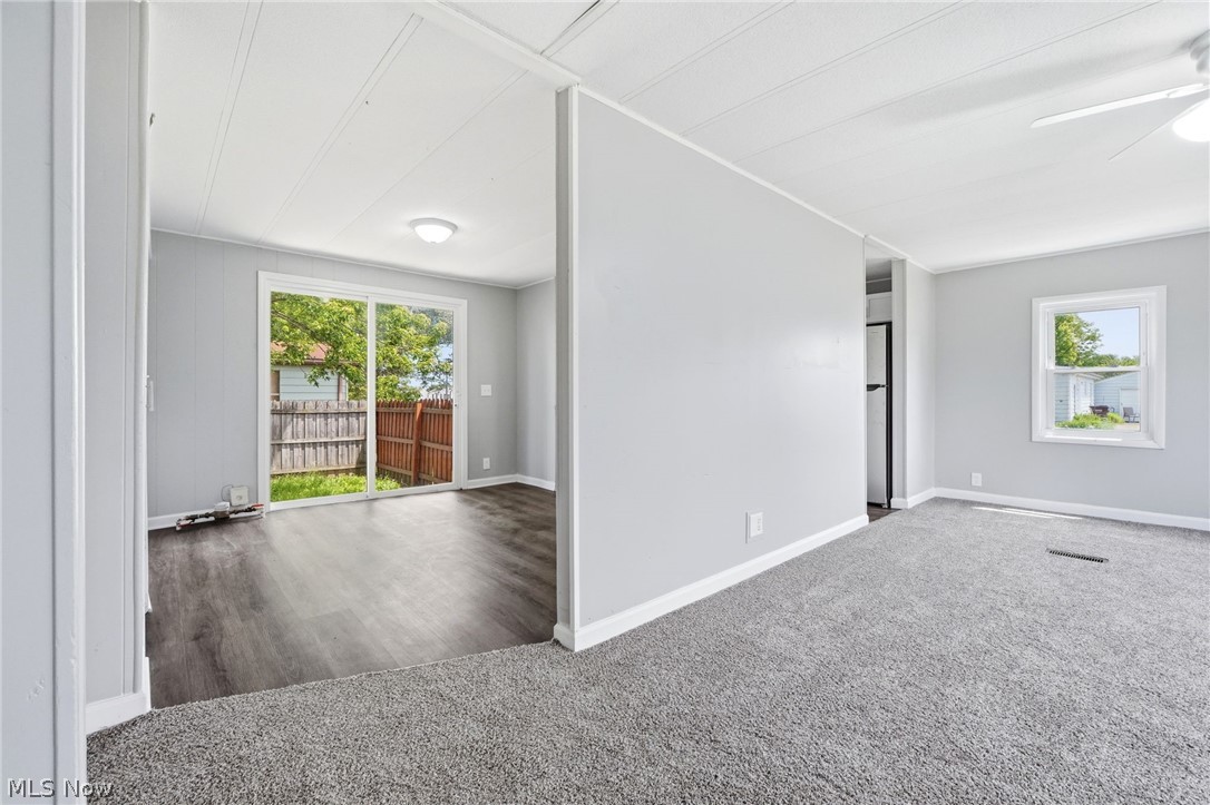 490 Arabian Court Property Photo 4