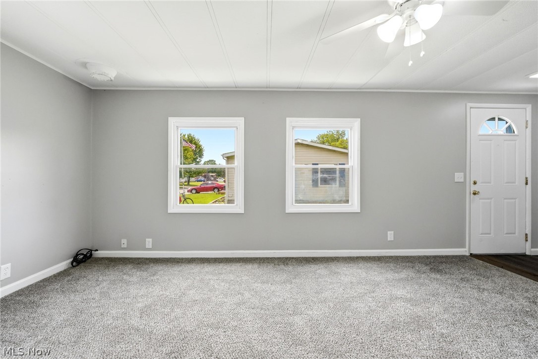 490 Arabian Court Property Photo 7