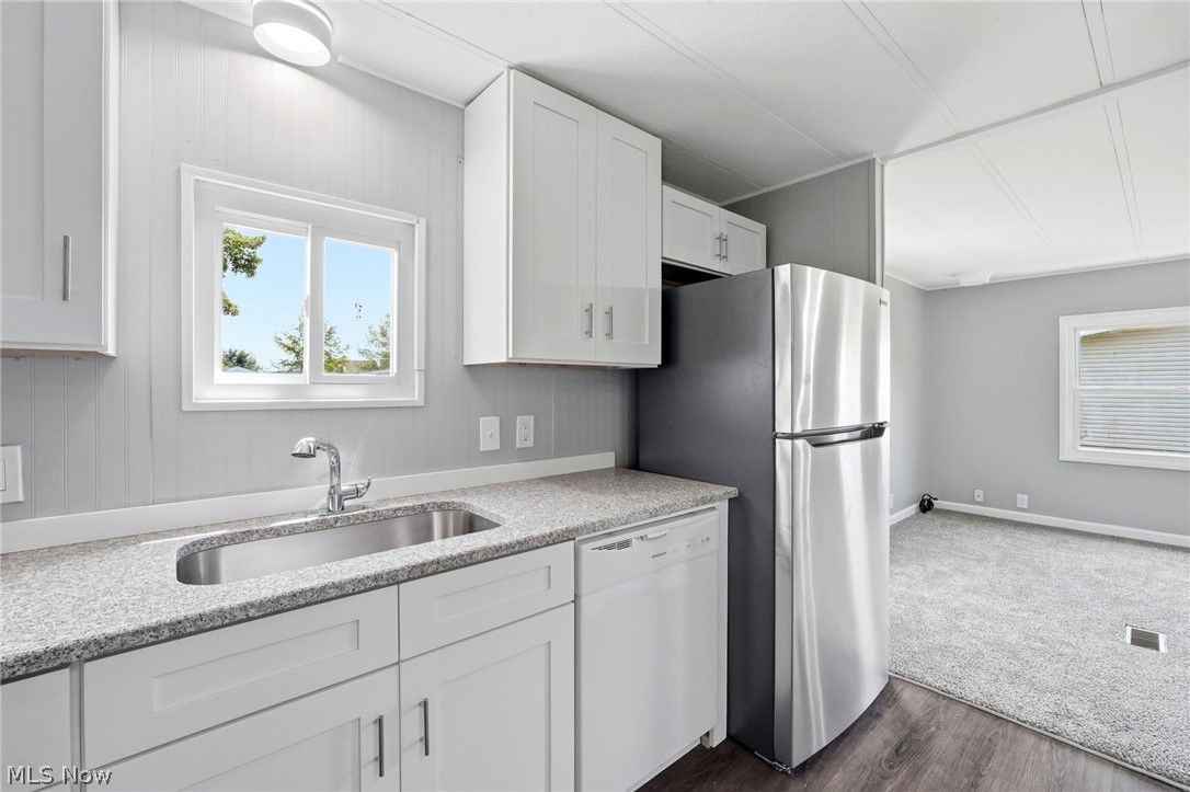 490 Arabian Court Property Photo 17