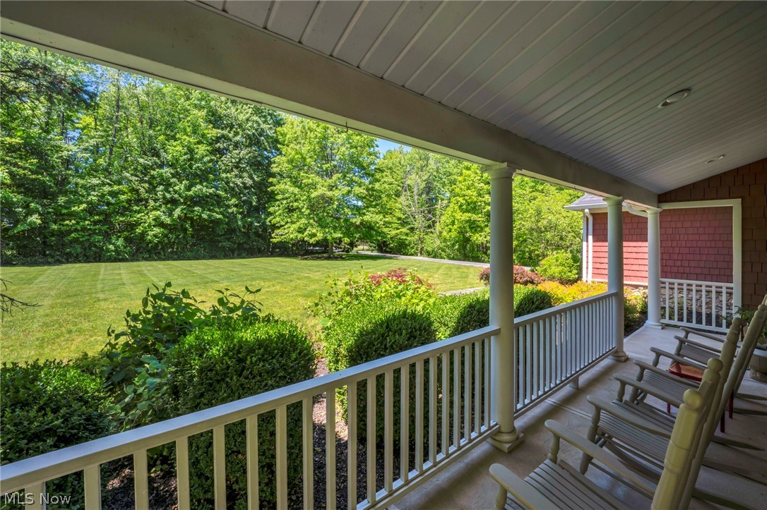 7125 Bridlewood Drive Property Photo 42