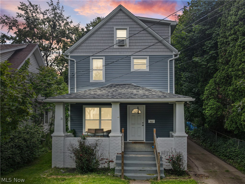 761 Carlysle Street Property Photo 1