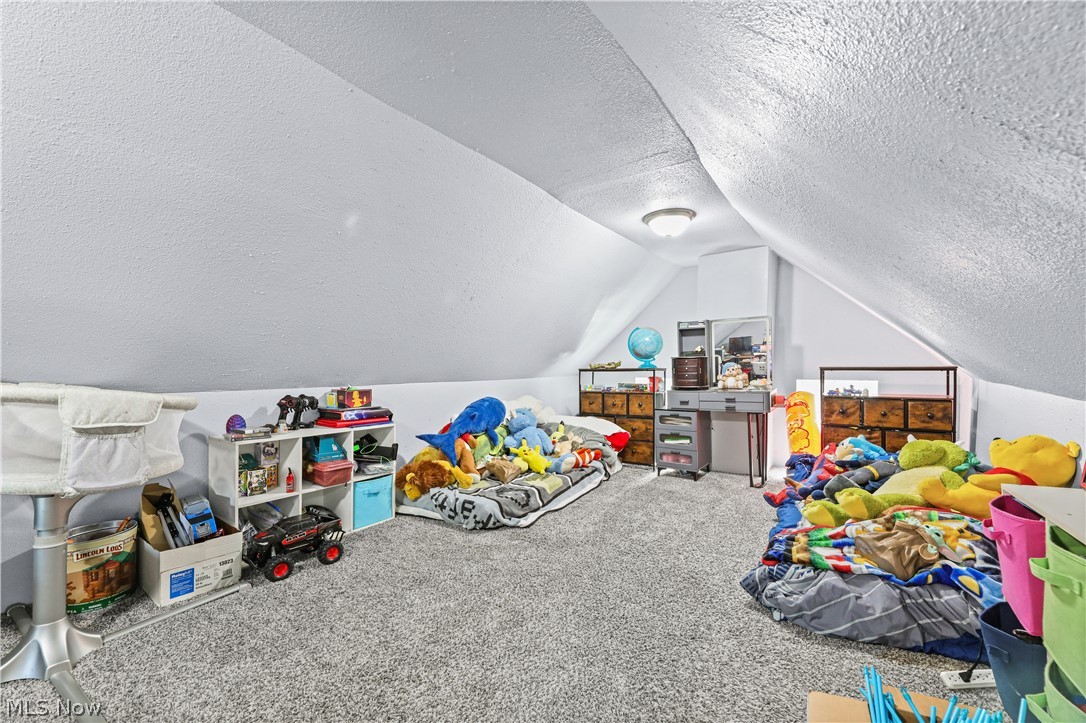 761 Carlysle Street Property Photo 20