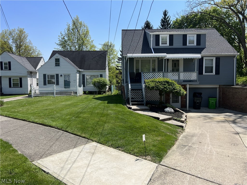 10828 Mountview Avenue Property Photo 1