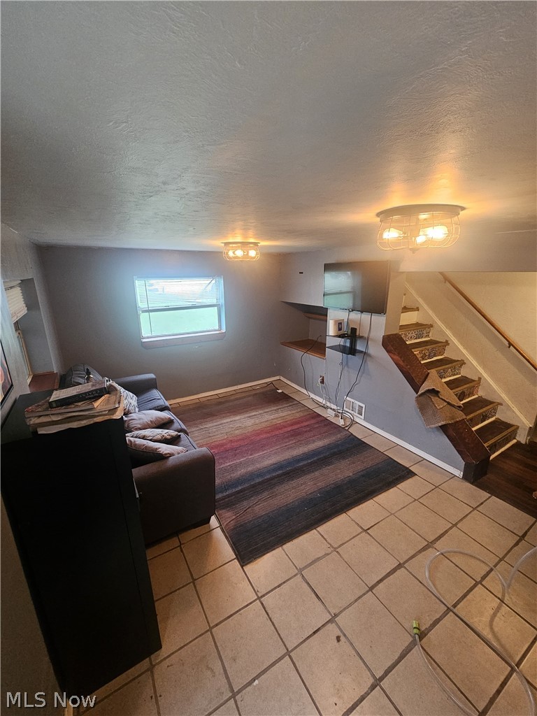 10828 Mountview Avenue Property Photo 6