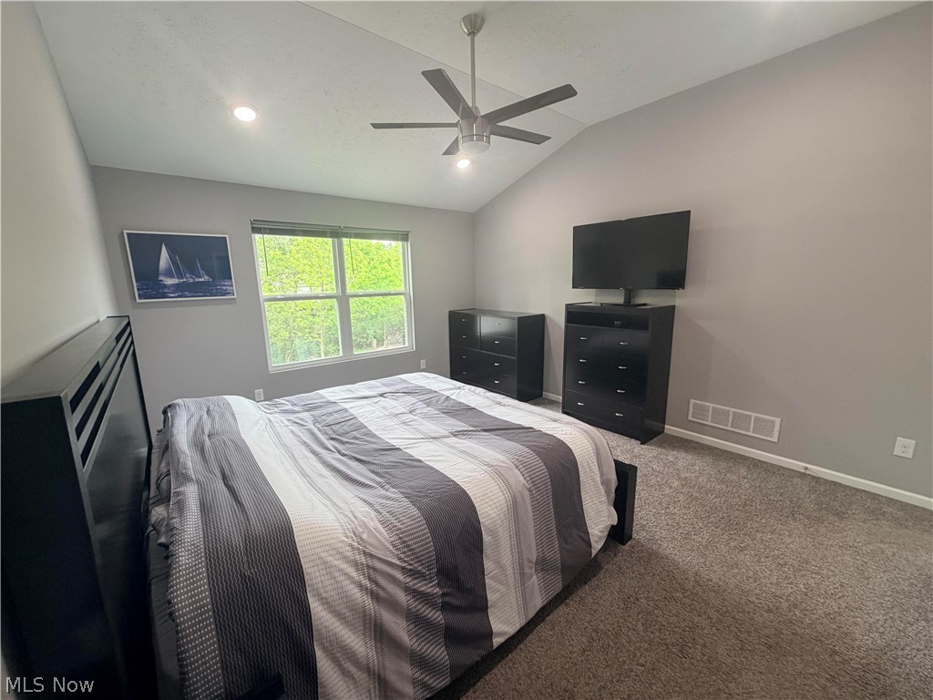 996 Ashley Taylor Court Property Photo 10