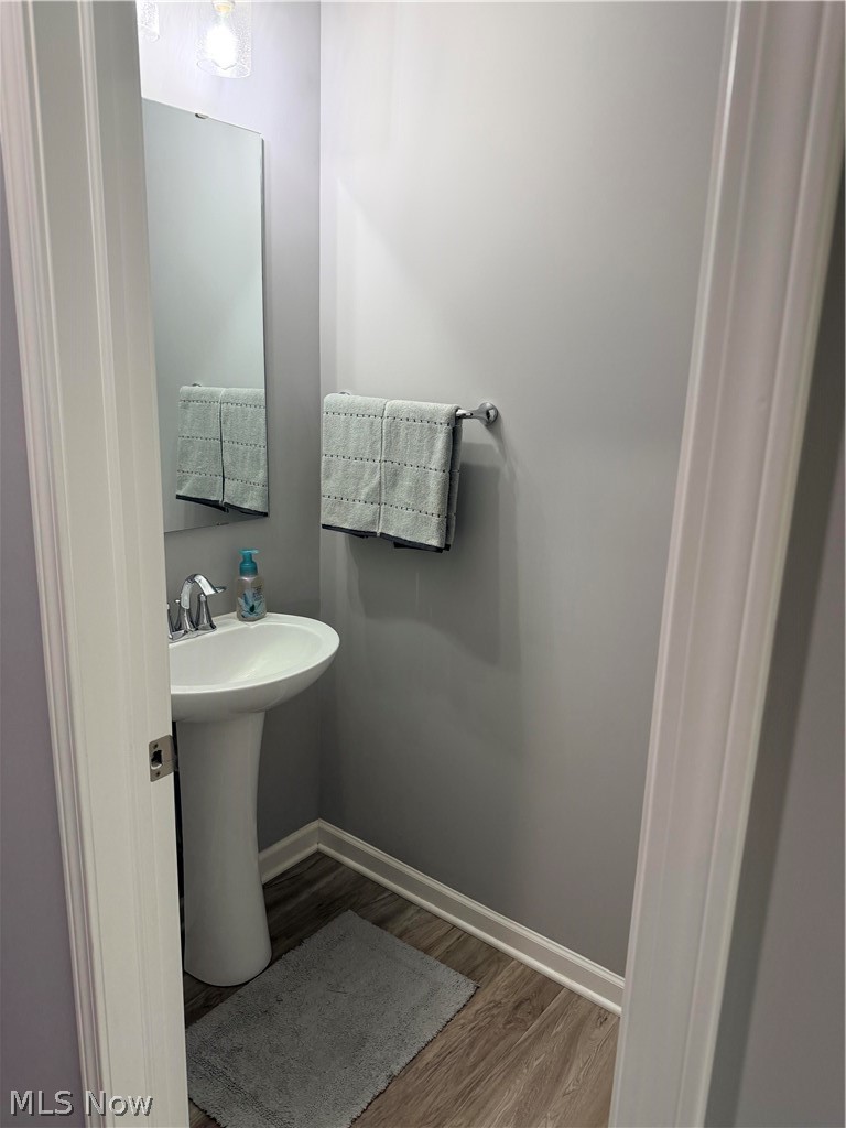 996 Ashley Taylor Court Property Photo 16