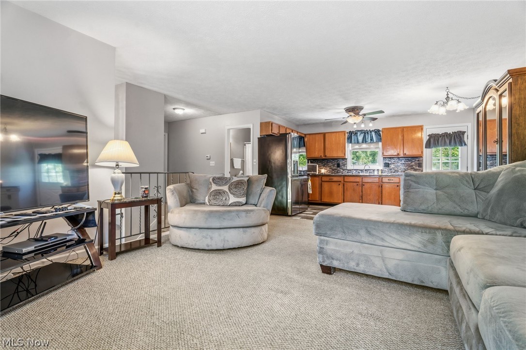50 Kirby Drive Property Photo 5