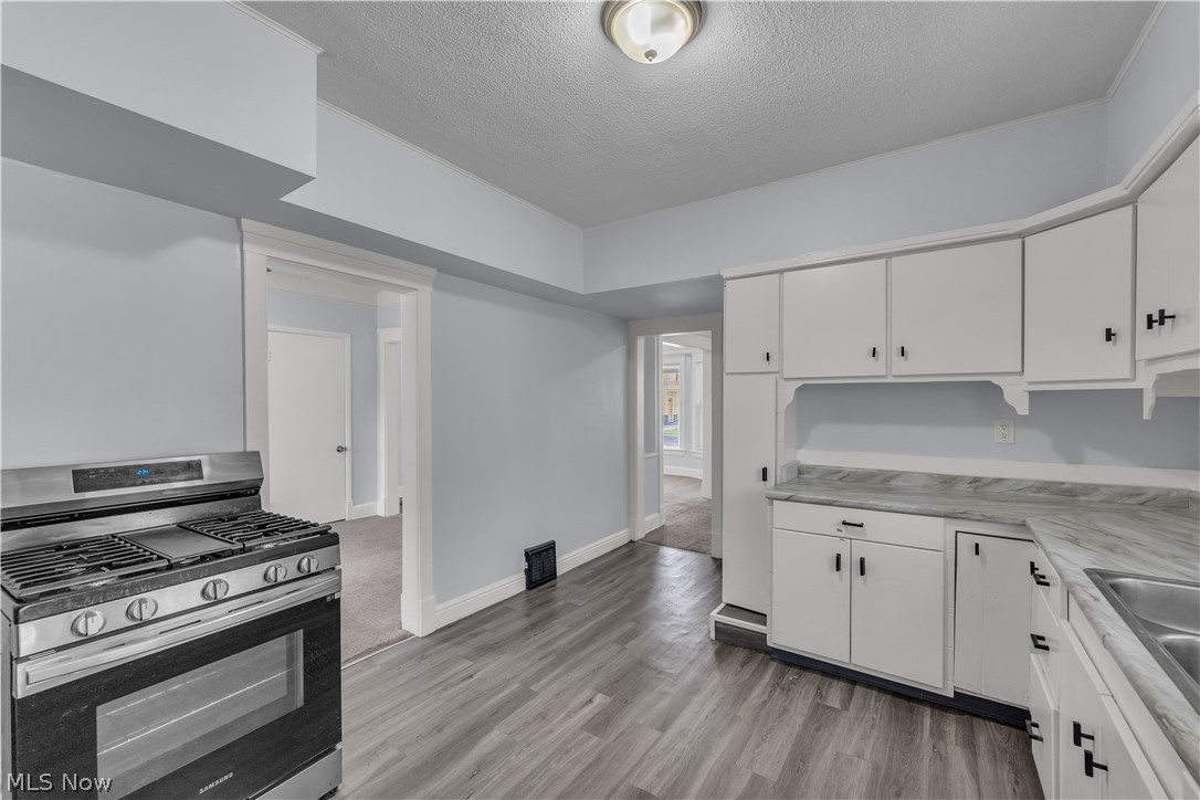 9903 Nicholas Avenue Property Photo 13