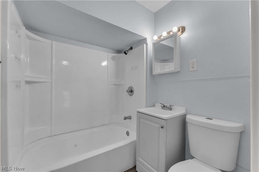 9903 Nicholas Avenue Property Photo 20
