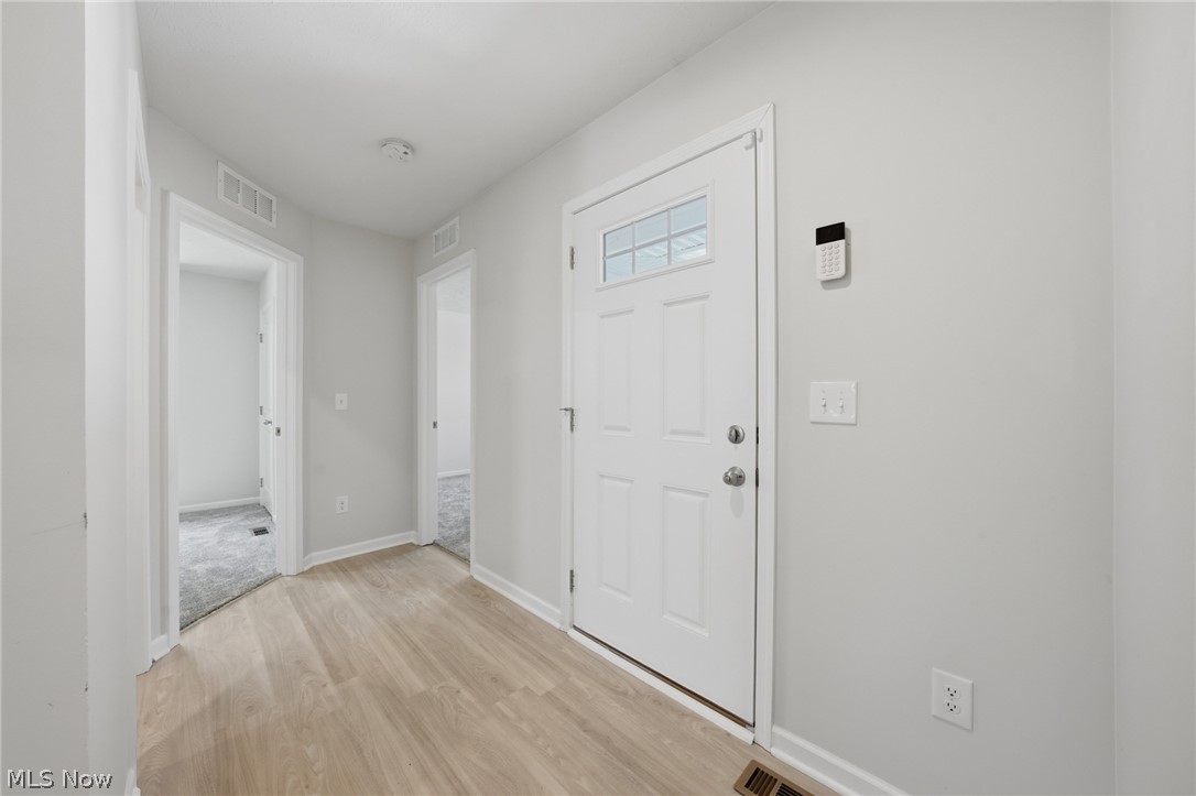 140 Wildflower Drive Property Photo 4