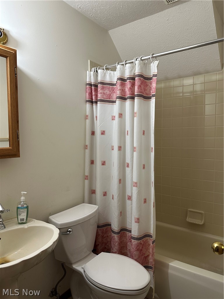 25235 Suwanee Avenue Property Photo 20