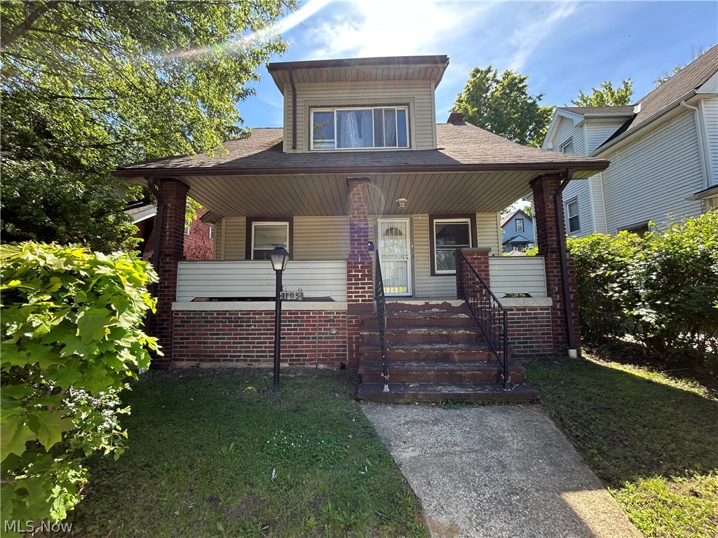 1105 E 144th Street Property Photo 1