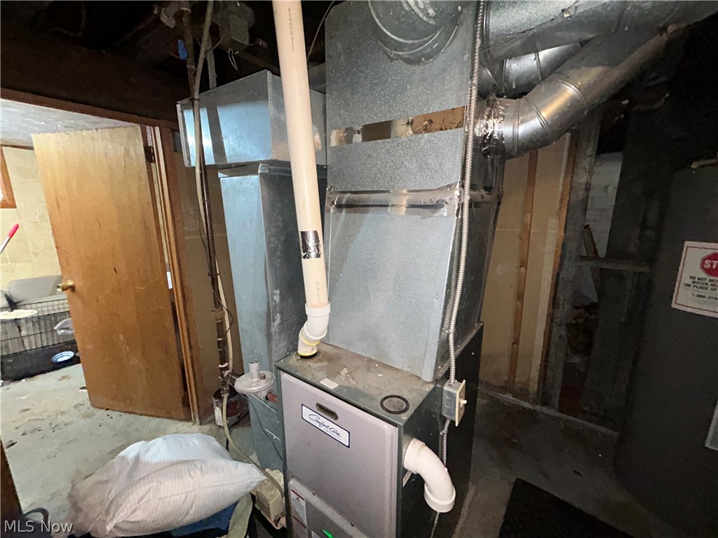 1105 E 144th Street Property Photo 12