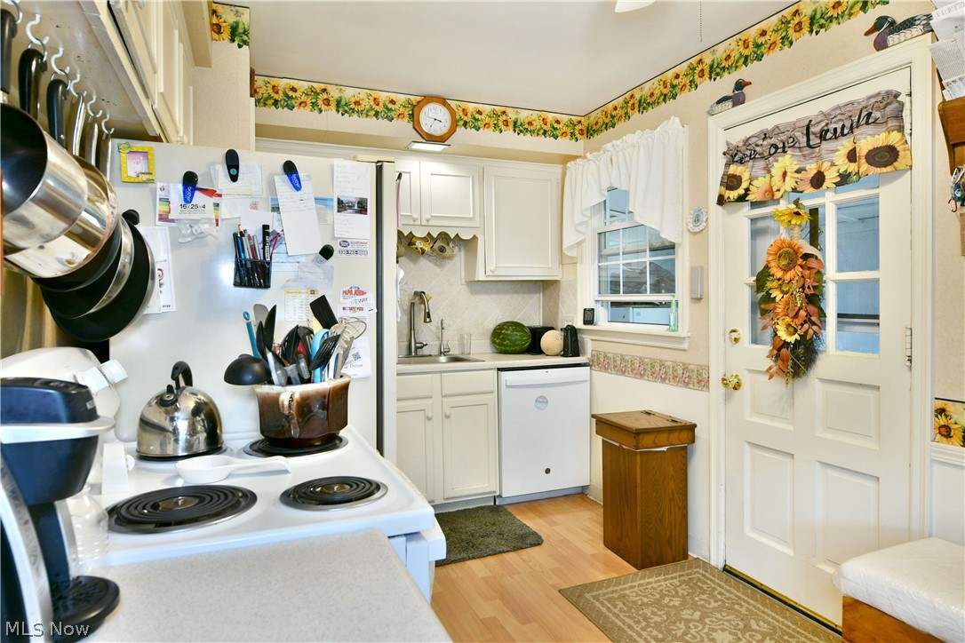 7435 Westview Drive Property Photo 13
