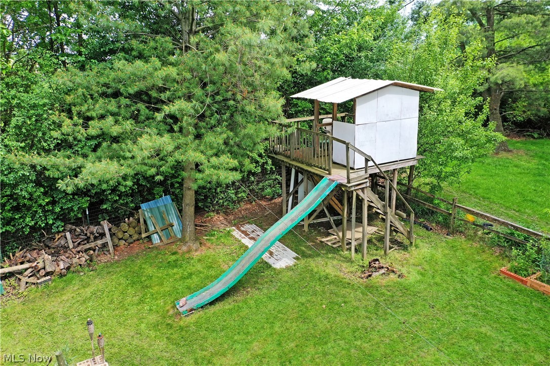 7435 Westview Drive Property Photo 38