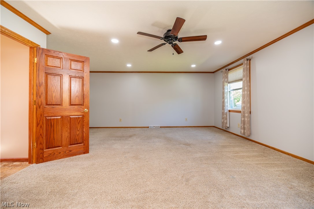 814 Illinois Avenue Property Photo 33