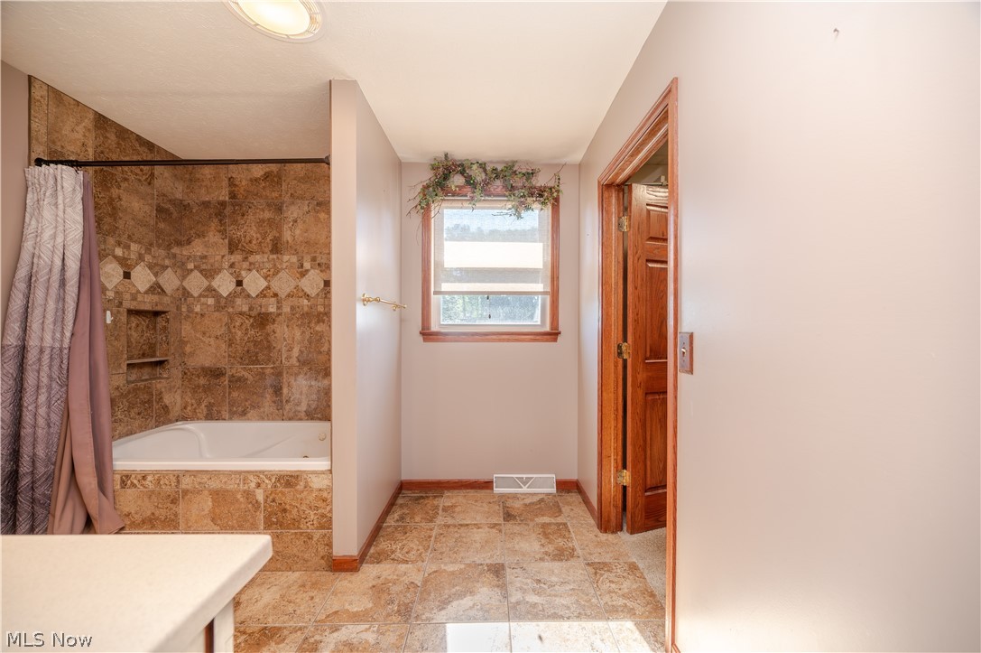 814 Illinois Avenue Property Photo 36