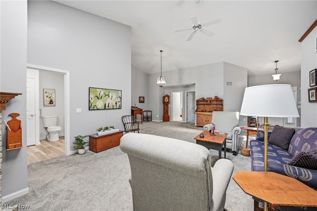 220 Blue Winged Property Photo 12