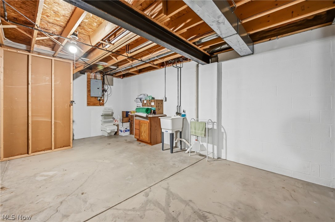220 Blue Winged Property Photo 29