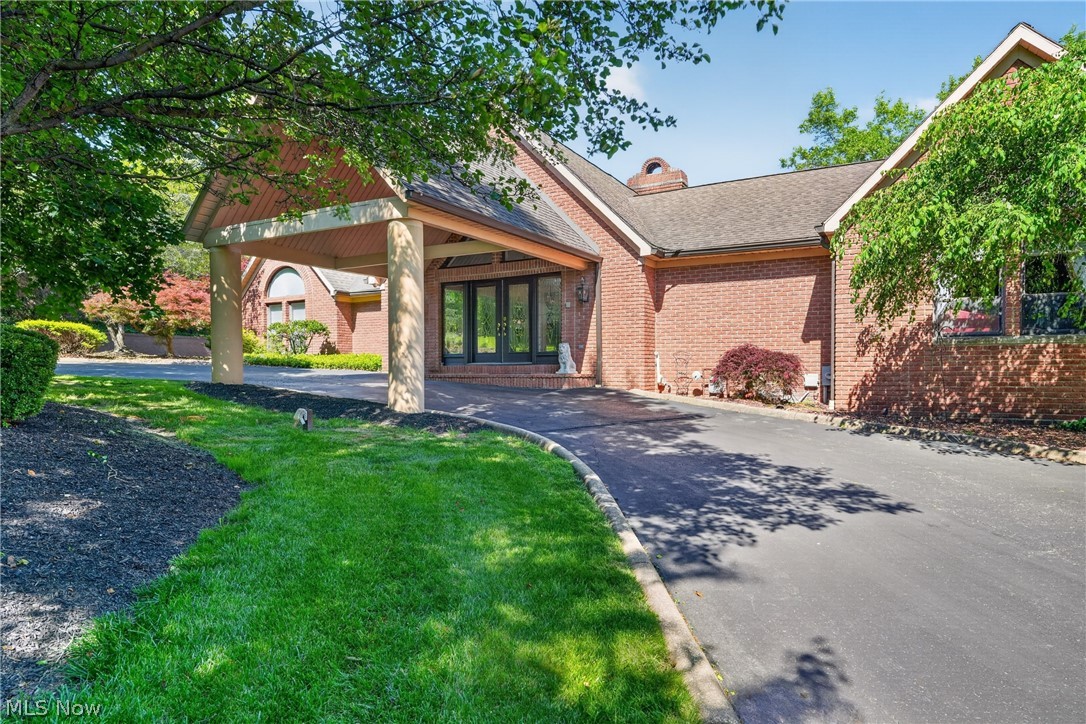 6145 Pebble Beach Court Property Photo 1
