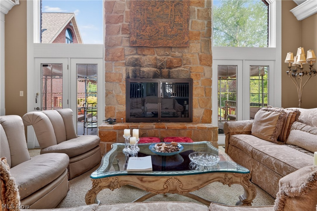 6145 Pebble Beach Court Property Photo 9