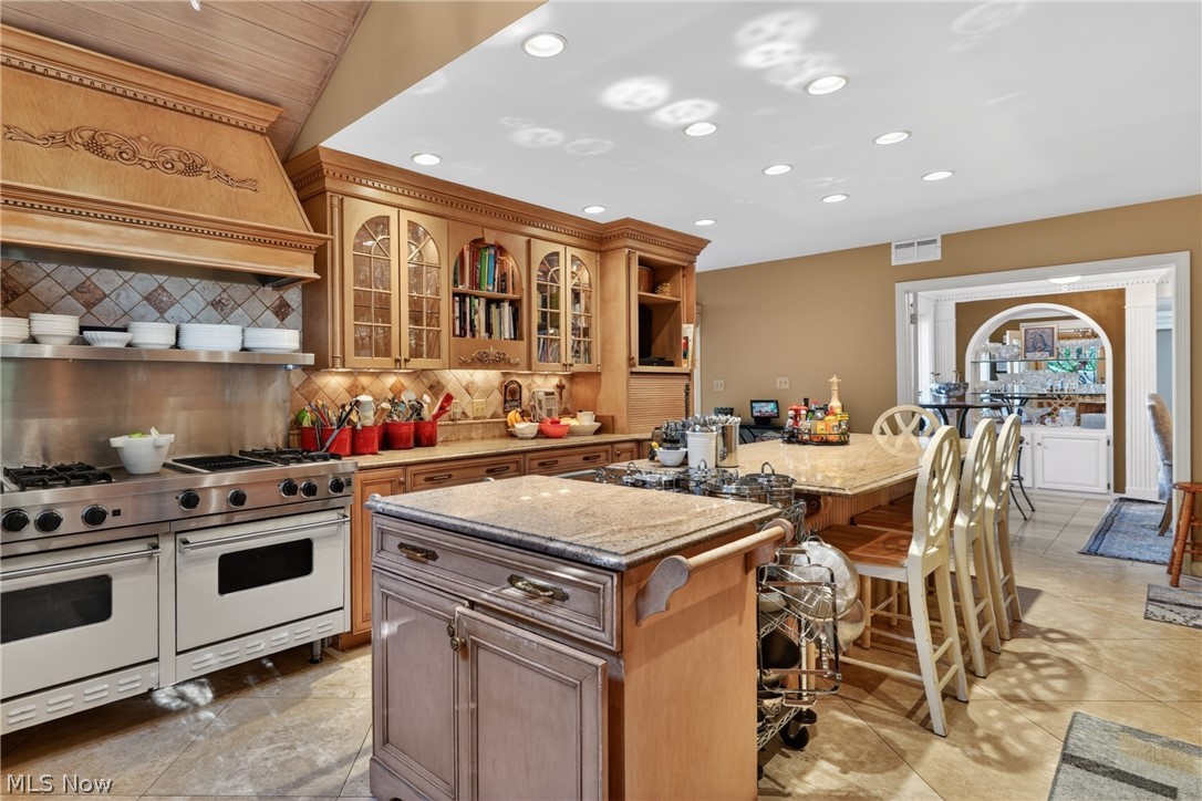 6145 Pebble Beach Court Property Photo 16