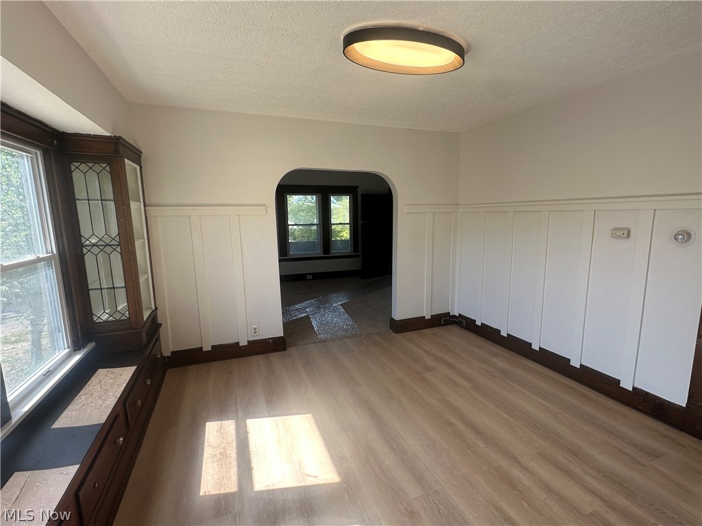 14415 Westropp Avenue Property Photo 8
